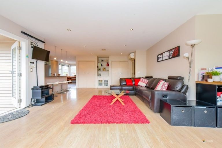 Photo of property in 87a Pretoria Street, Hutt Central, Lower Hutt, 5010