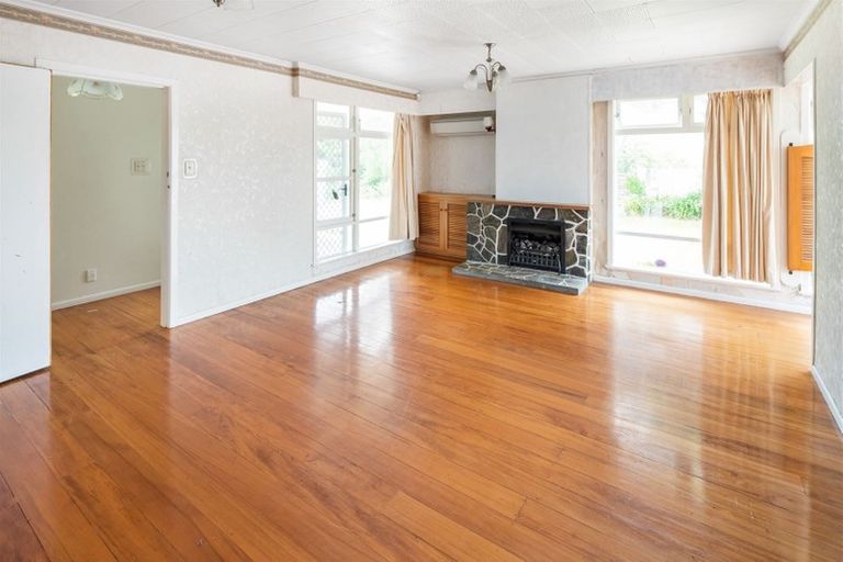 Photo of property in 65a Clifford Road, Johnsonville, Wellington, 6037