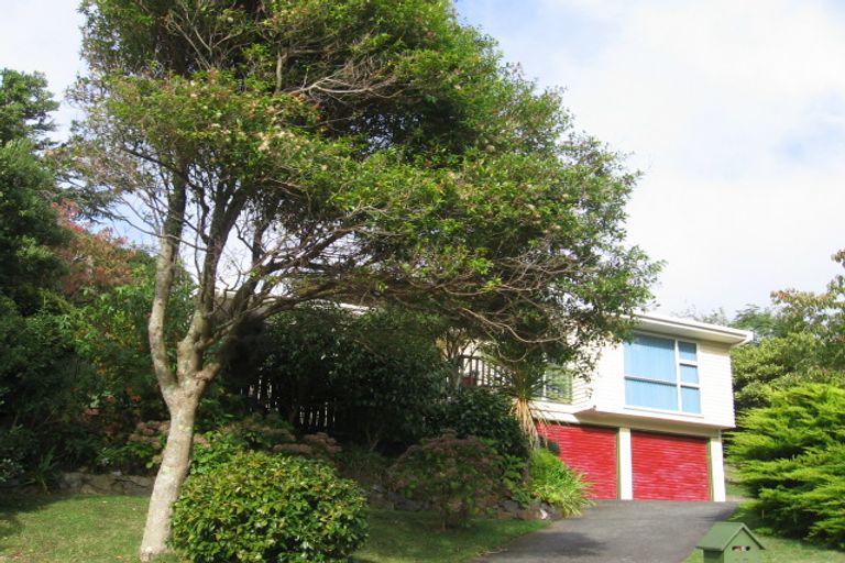 Photo of property in 27 Pembroke Street, Tawa, Wellington, 5028