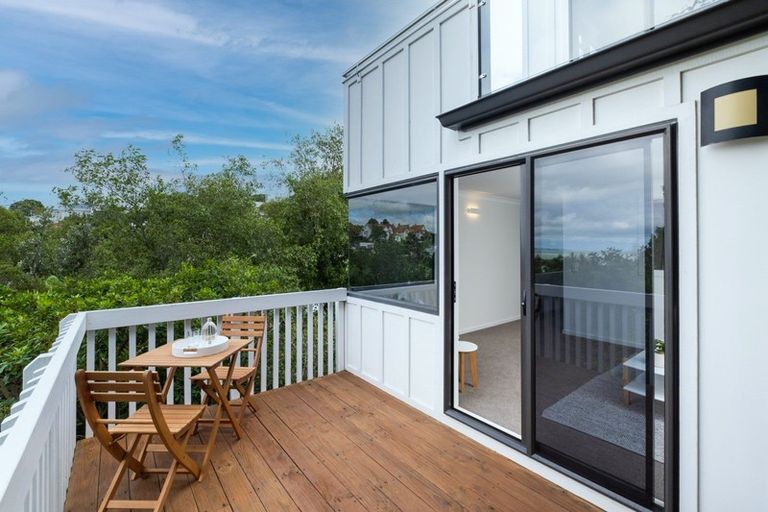 Photo of property in 5a Corry Avenue, Bluff Hill, Napier, 4110