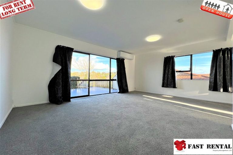 Photo of property in 2/186 Stapleford Crescent, Browns Bay, Auckland, 0630