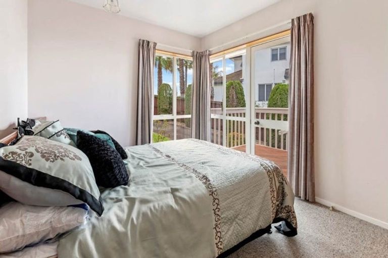 Photo of property in 136 West Hoe Heights, Orewa, 0931