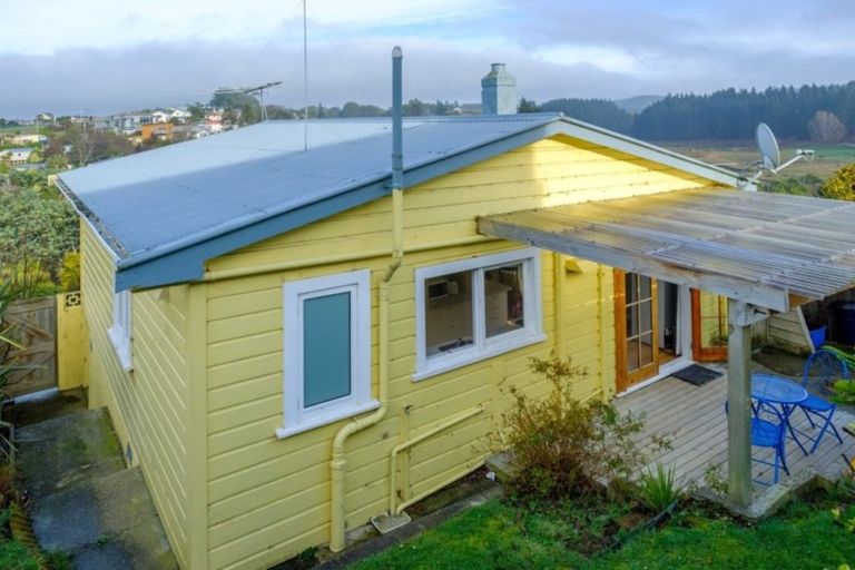 Photo of property in 33 Mcintosh Road, Brighton, Dunedin, 9035