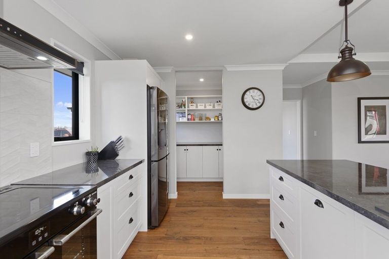 Photo of property in 6 Merino Crescent, Kirwee, 7571