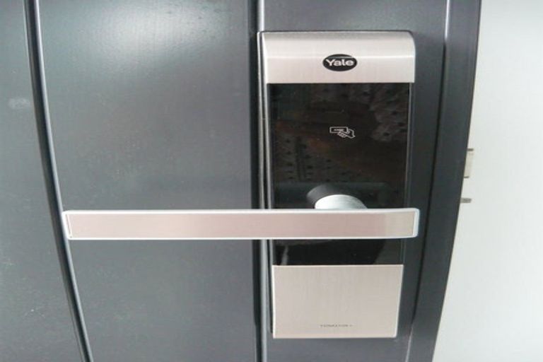 Photo of property in 57a Neil Avenue, Te Atatu Peninsula, Auckland, 0610