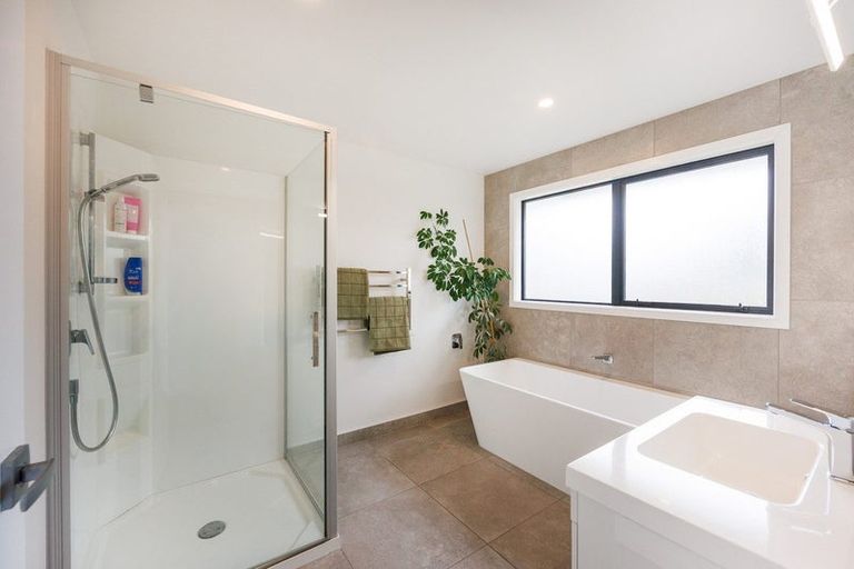 Photo of property in 91 Fitzroy Street, Terrace End, Palmerston North, 4410