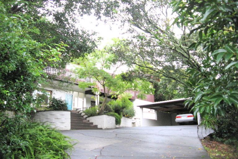 Photo of property in 6 Montressor Place, Howick, Auckland, 2014