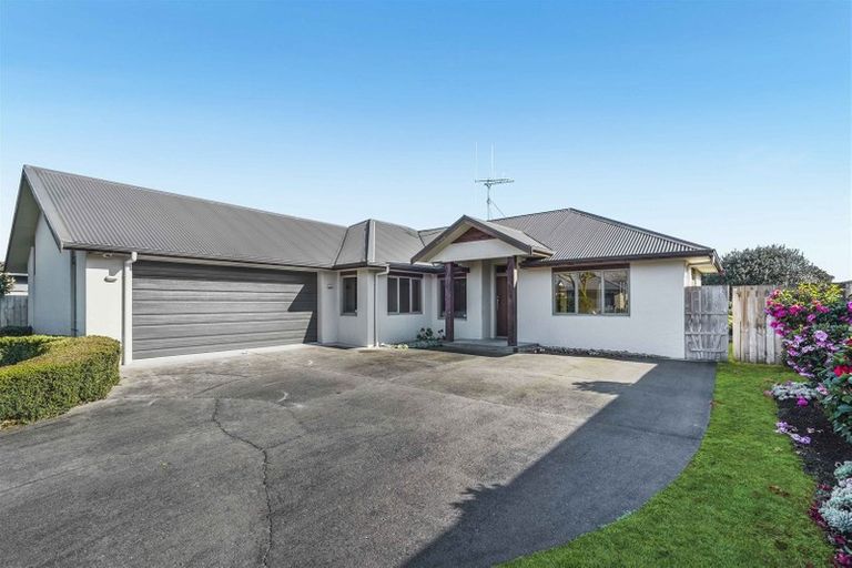 Photo of property in 20 Wentworth Drive, Rototuna North, Hamilton, 3210