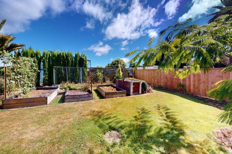 Photo of property in 12b Stuart Street, Levin, 5510