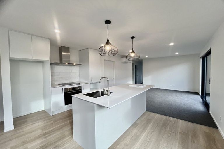 Photo of property in 1 Oakvale Lane, Halswell, Christchurch, 8025