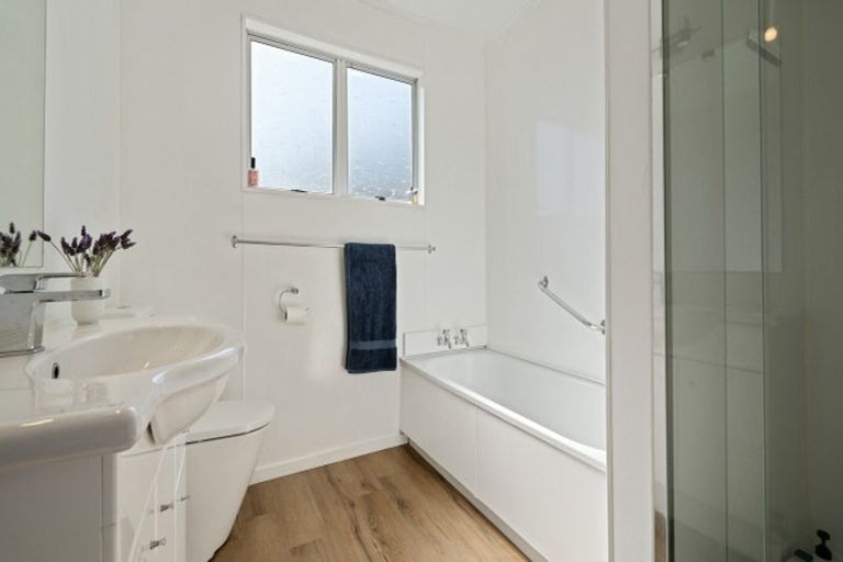 Photo of property in 321 Waikawa Road, Waikawa, Picton, 7220