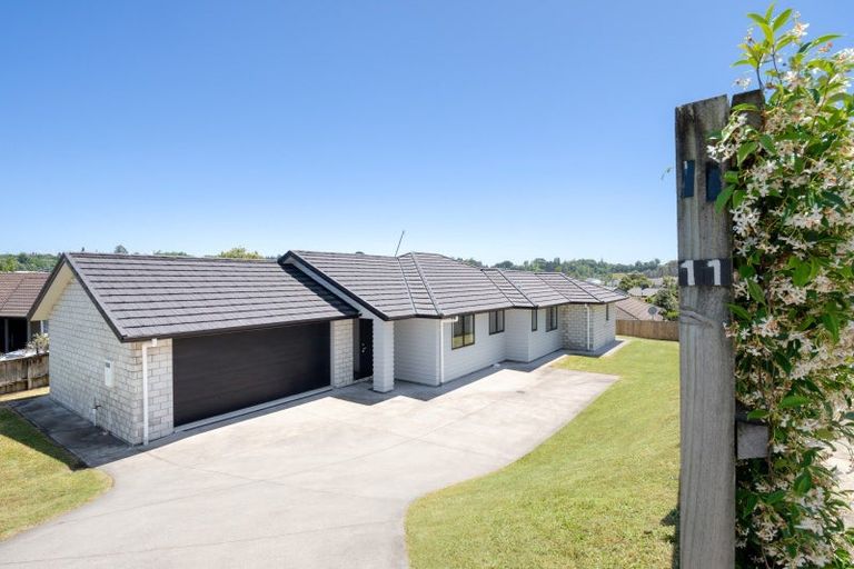 Photo of property in 11 Caldera Crescent, Pyes Pa, Tauranga, 3112