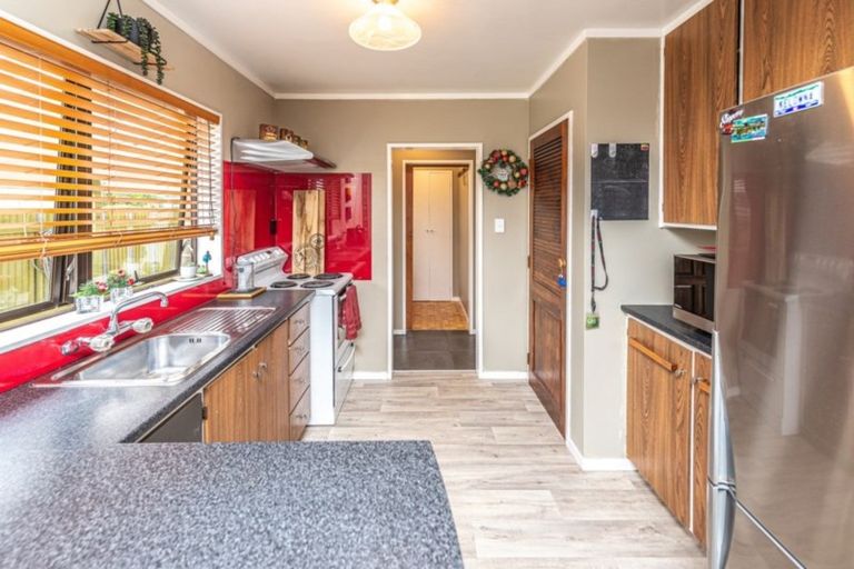 Photo of property in 10 Saunders Place, Gonville, Whanganui, 4501