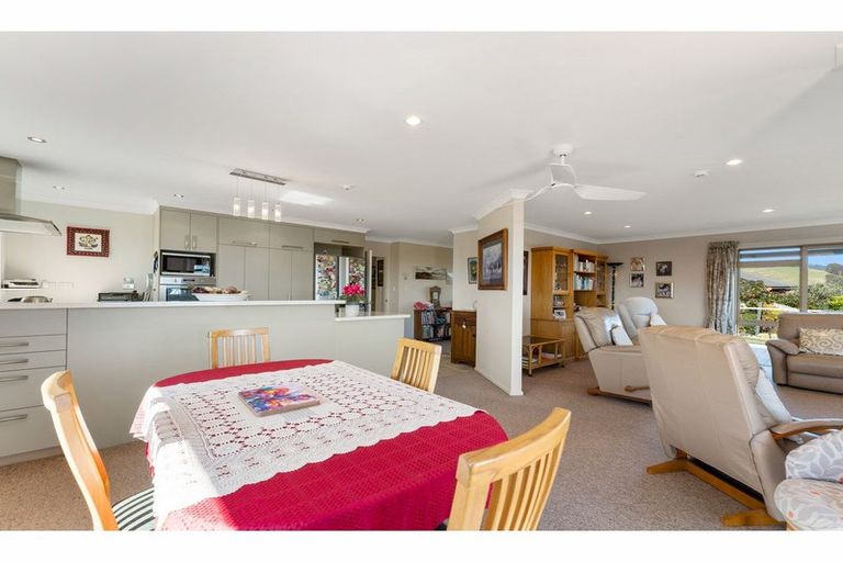 Photo of property in 6 Norfolk Place, Stoke, Nelson, 7011