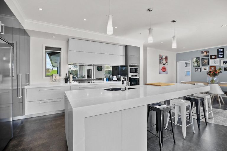 Photo of property in 1567 Kakaramea Road, Ngahinapouri, Hamilton, 3290