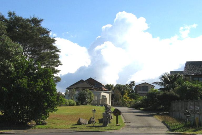 Photo of property in 32 Bellbird Rise, Murrays Bay, Auckland, 0630