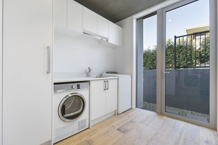 Photo of property in 5 Ruby Ridge, Wanaka, 9305