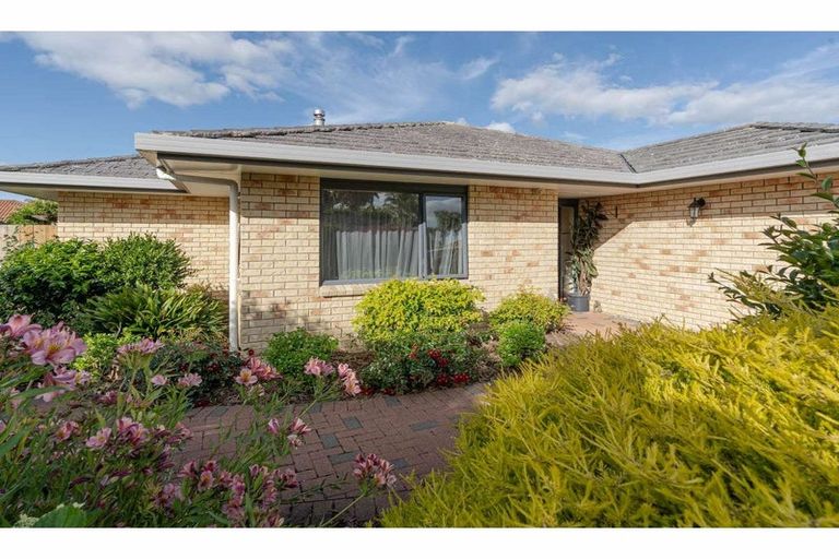 Photo of property in 17 Charlotte Kemp Drive, Kerikeri, 0230