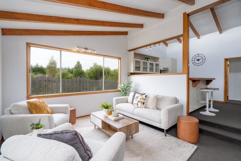 Photo of property in 20 Robert Street, Otatara, Invercargill, 9879