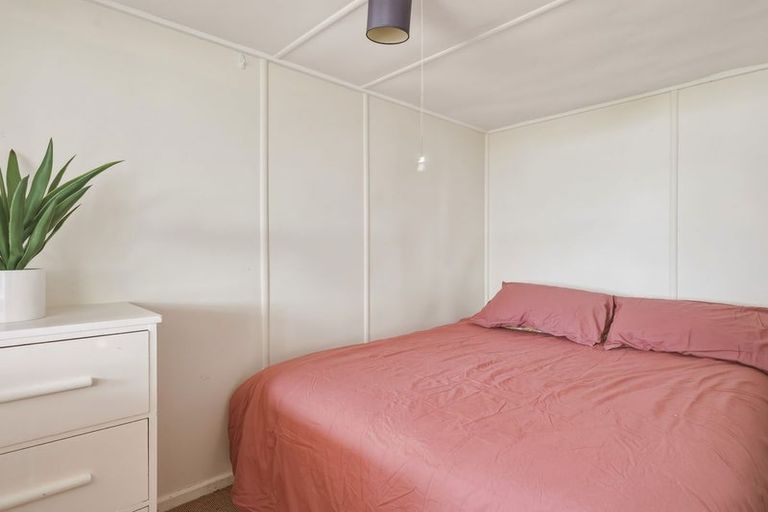 Photo of property in 9 Brighton Street, Kaka Point, Balclutha, 9271