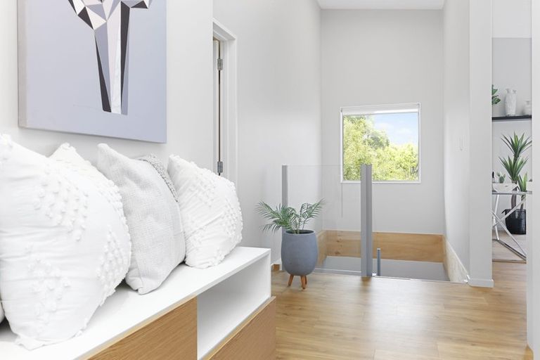 Photo of property in 141a Arran Road, Browns Bay, Auckland, 0630