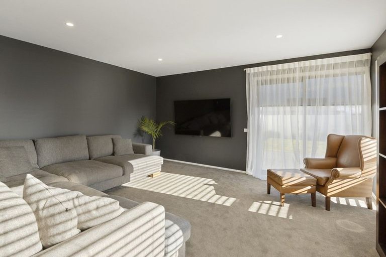 Photo of property in 68 Te Kohanga Drive, Pegasus, 7612