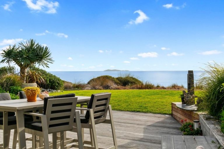 Photo of property in 51 Motiti Road, Papamoa Beach, Papamoa, 3118