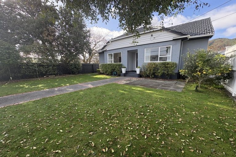 Photo of property in 78 Bell Road, Waiwhetu, Lower Hutt, 5010