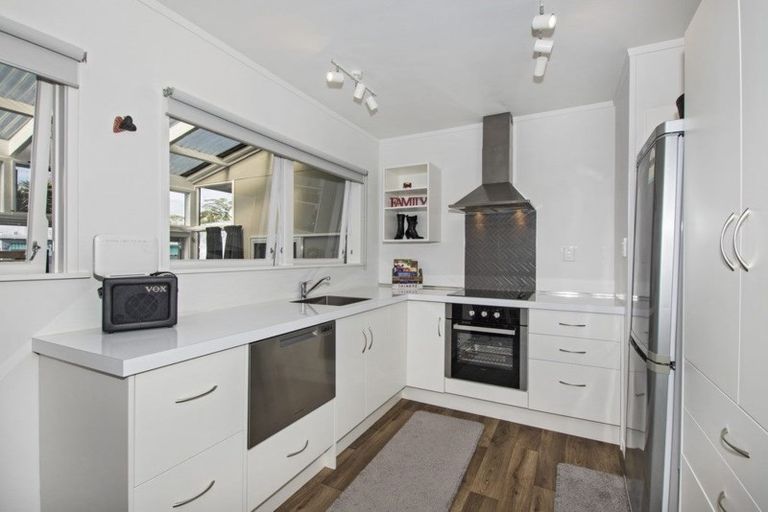 Photo of property in 25 Powhiri Avenue, Kensington, Whangarei, 0112