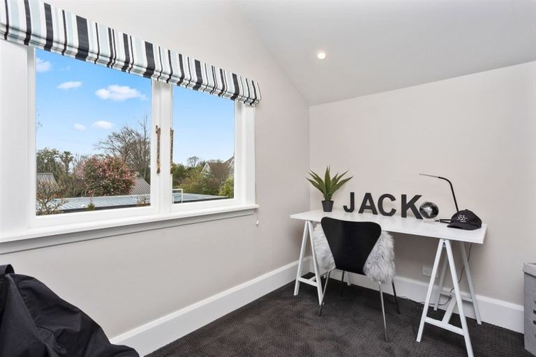 Photo of property in 68 Murray Place, St Albans, Christchurch, 8014