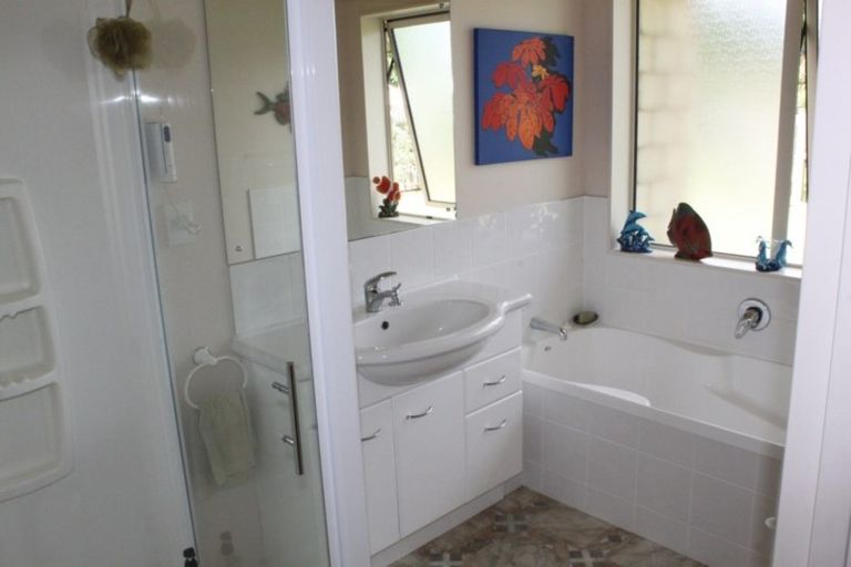 Photo of property in 4 Bootmaker Avenue, Waipu, 0510