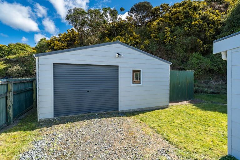 Photo of property in 1354 Toko Mouth Road, Toko Mouth, Milton, 9292