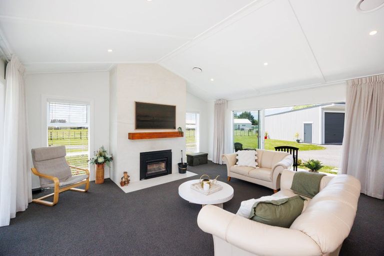 Photo of property in 168a Nannestads Line, Bunnythorpe, Palmerston North, 4775
