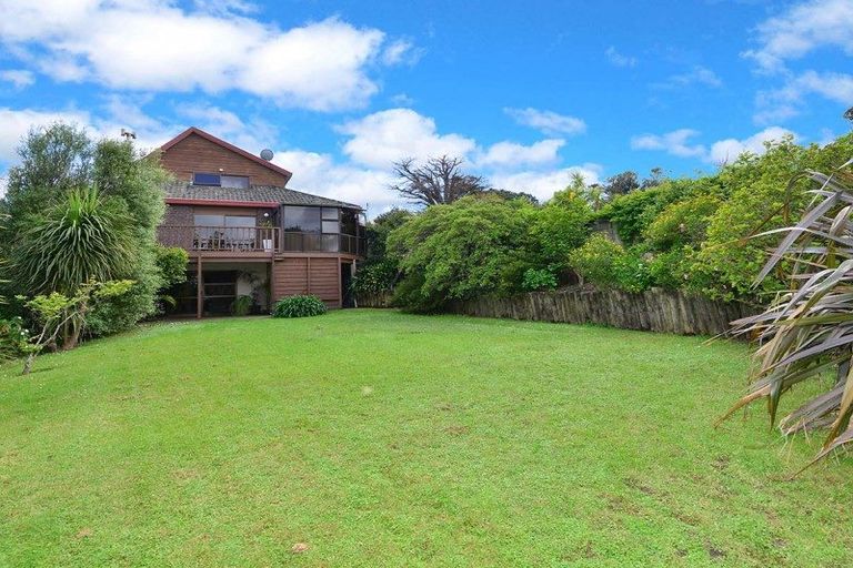 Photo of property in 77 Swann Beach Road, Stanmore Bay, Whangaparaoa, 0932