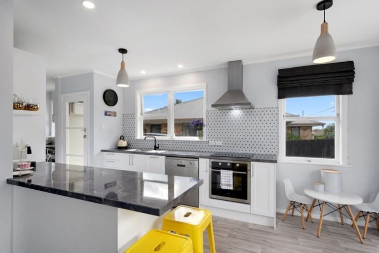 Photo of property in 5a Galway Grove, Greerton, Tauranga, 3112