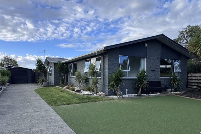 Photo of property in 22 Four Elms Place, Parklands, Christchurch, 8083