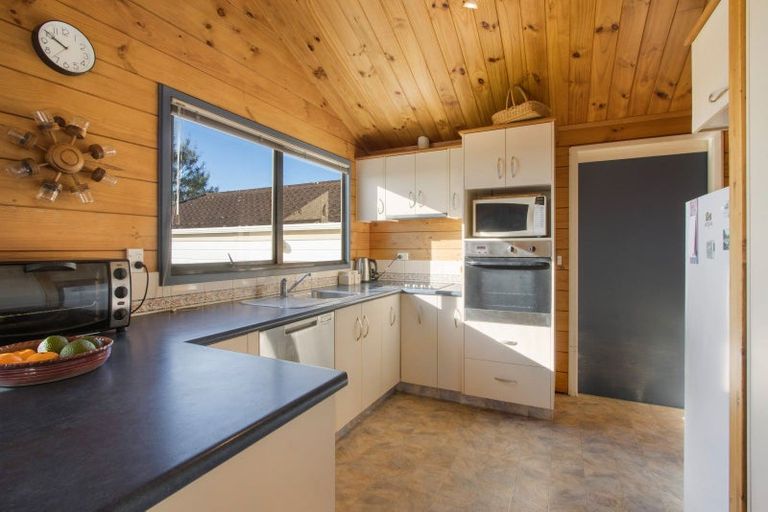 Photo of property in 263 Kauri Point Road, Tahawai, Katikati, 3170