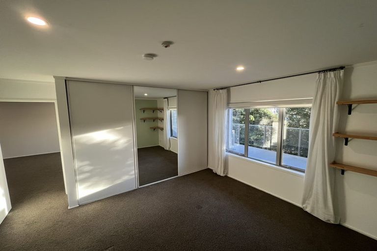 Photo of property in Grosvenor Cl, 4/6 Brown Street, Mount Cook, Wellington, 6021
