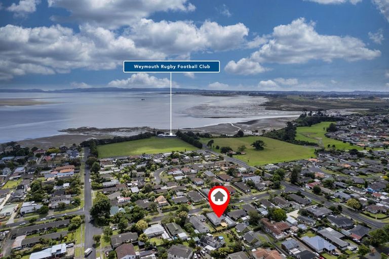 Photo of property in 12 Huber Street, Weymouth, Auckland, 2103