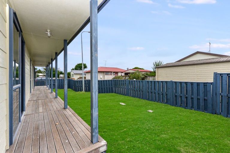 Photo of property in 27f Breckons Avenue, Nawton, Hamilton, 3200