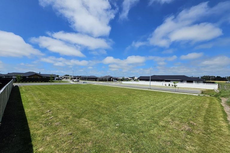 Photo of property in 29 Hotere Street, Rangiora, 7400