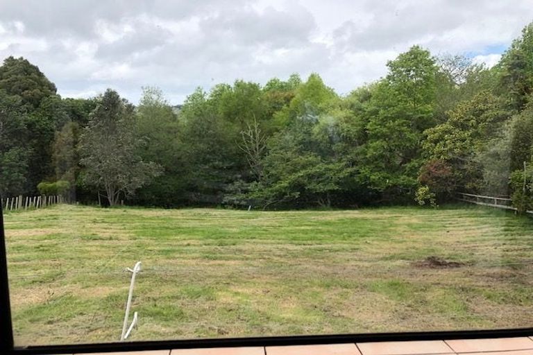 Photo of property in 39 Murphys Road, Totara Park, Auckland, 2019