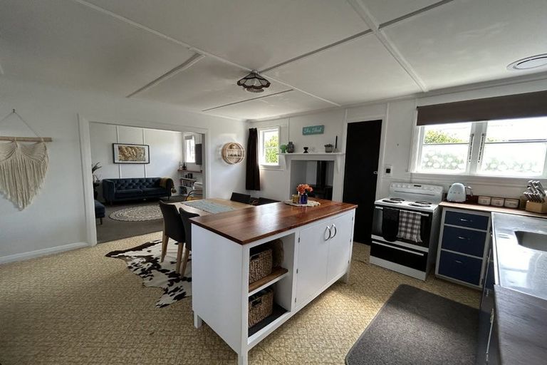 Photo of property in 97 Tyndall Street, Pahiatua, 4910