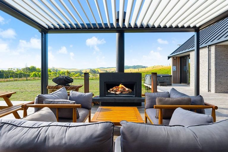 Photo of property in 623b Puketona Road, Haruru, 0204