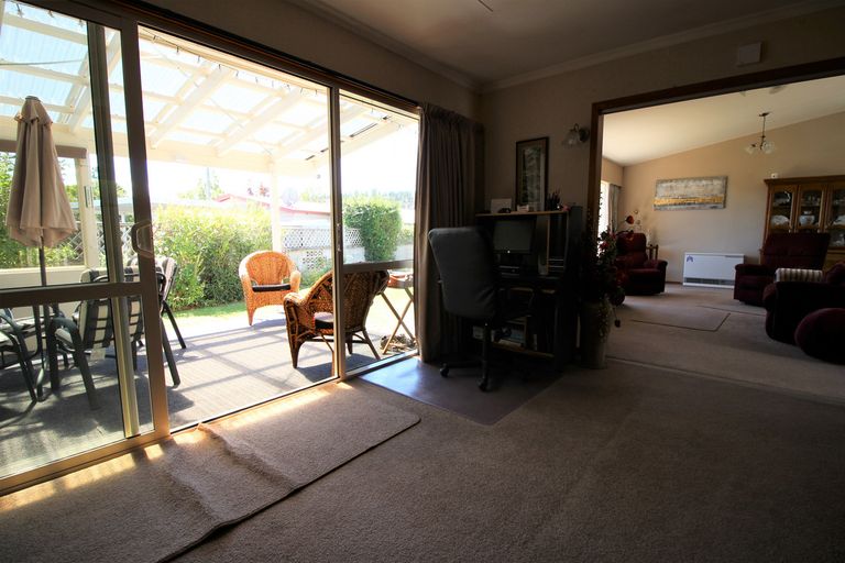 Photo of property in 108 Russell Street, Alexandra, 9320