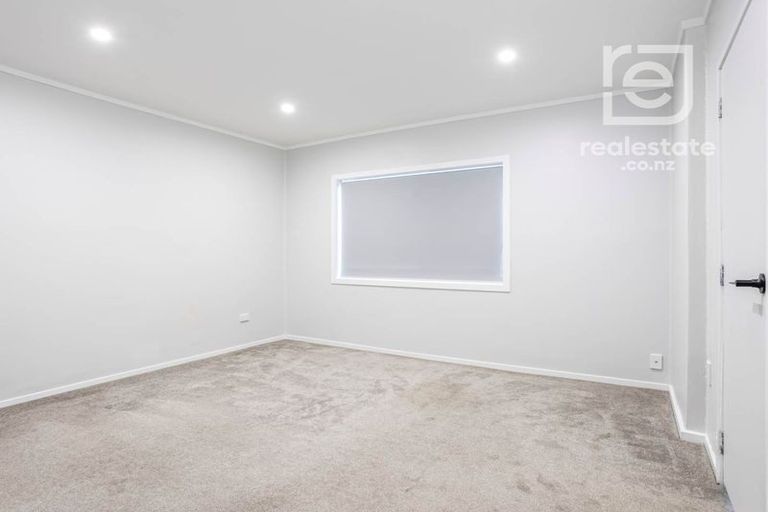 Photo of property in 2/486 Hibiscus Coast Highway, Orewa, 0931