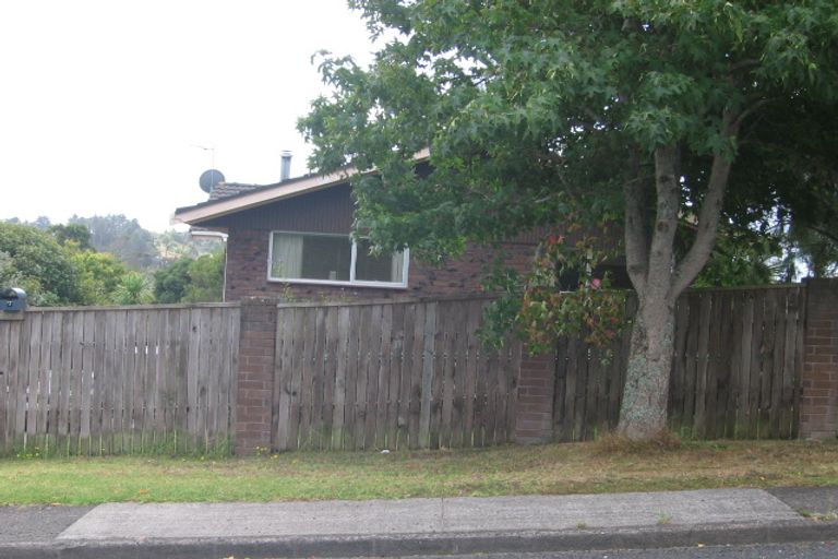 Photo of property in 7 Morriggia Place, Bayview, Auckland, 0629