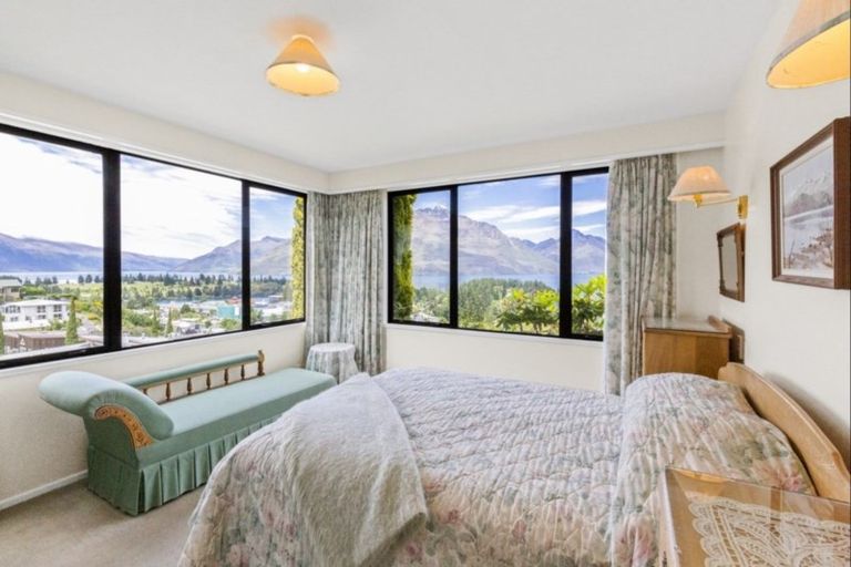 Photo of property in 47 Kent Street, Queenstown, 9300