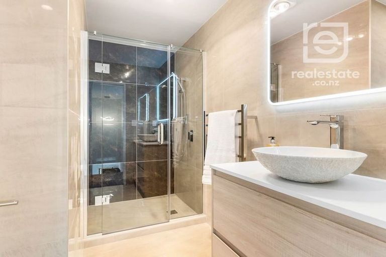 Photo of property in 36b Sunnyside Crescent, Papatoetoe, Auckland, 2025