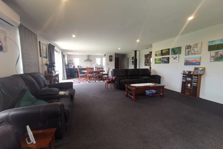 Photo of property in 5 Marble Court, Rolleston, 7614